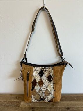 Western Cowhide Patchwork Shoulder Bag in Tan
